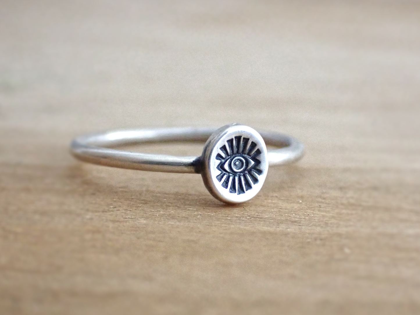 Alyx ・ Dainty Sterling Silver Eye Ring