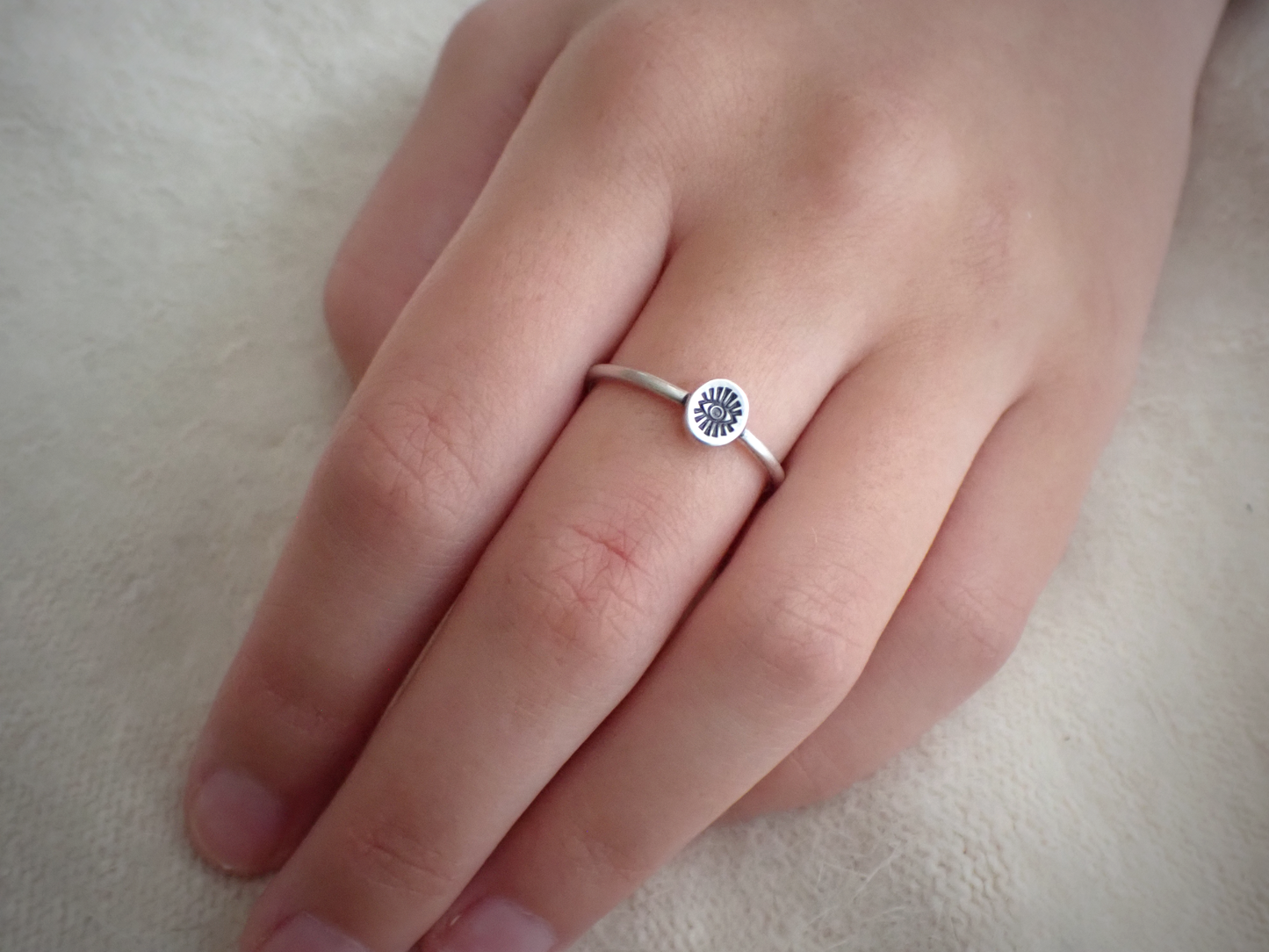 Alyx ・ Dainty Sterling Silver Eye Ring