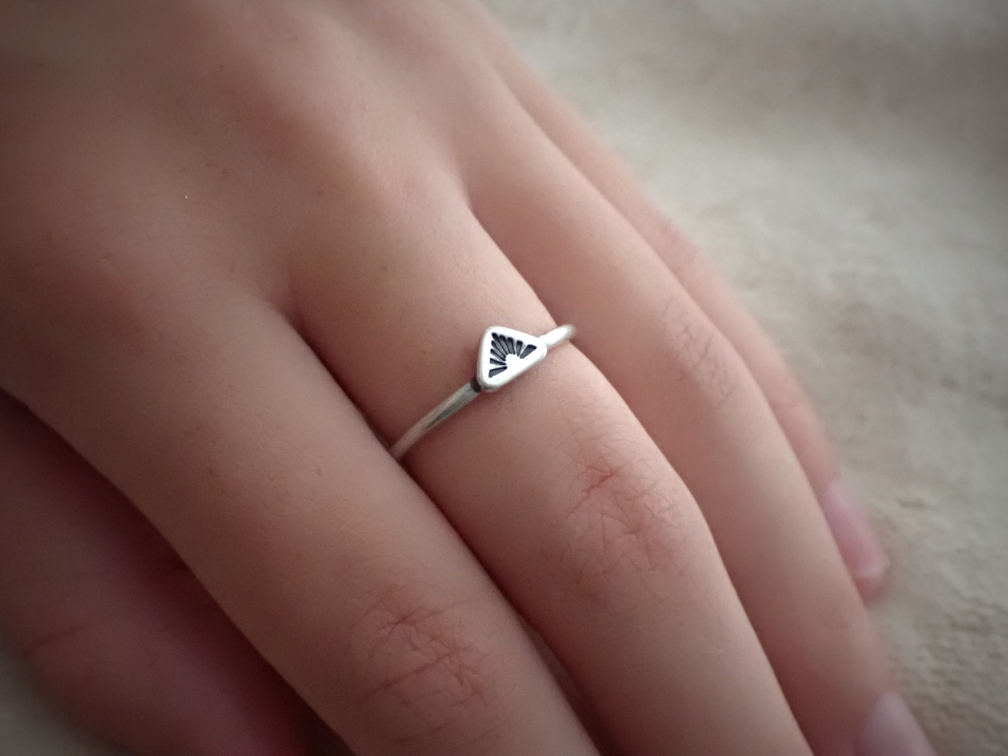 Ember ・ Dainty Sterling Silver Ring